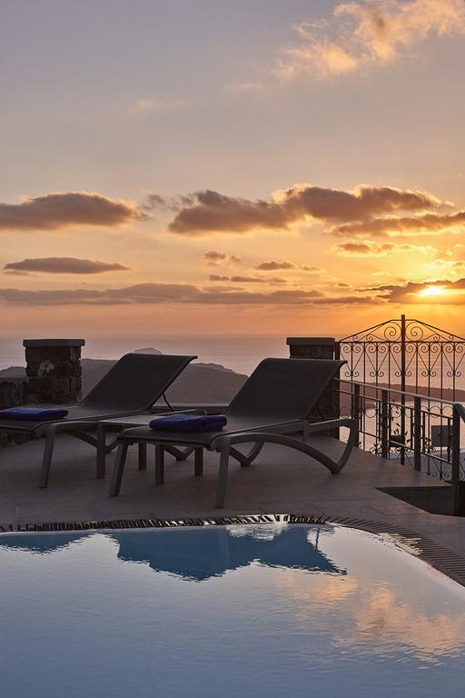 Villa Dakoronia Fira  Zewnętrze zdjęcie